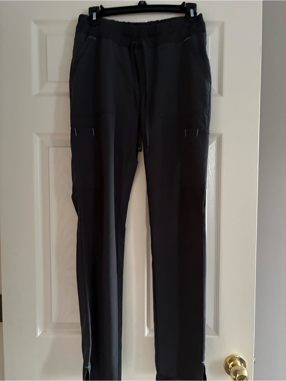 Grey Scrub Set - Picture 2 of 3